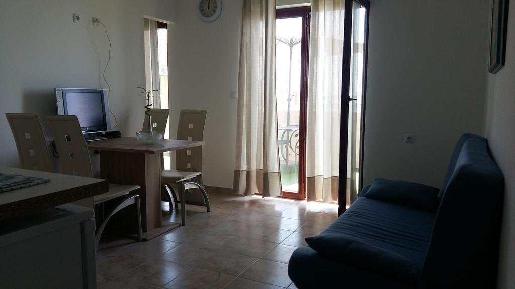 Morska Vila Apartment Vir Extérieur photo